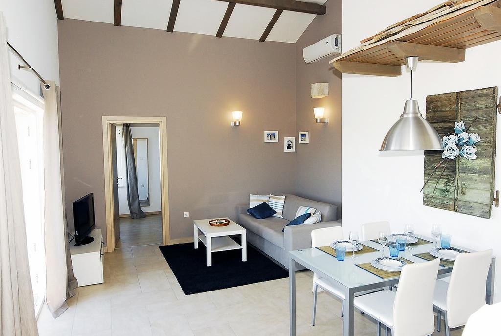 Apartments Maslina Primosten Bagian luar foto