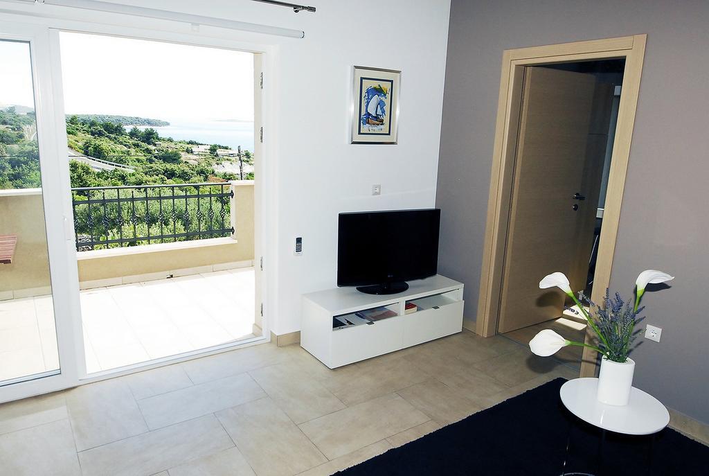 Apartments Maslina Primosten Bagian luar foto